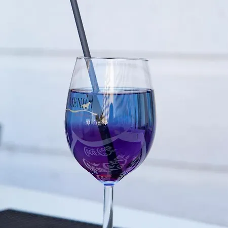 Ambasador مامايا