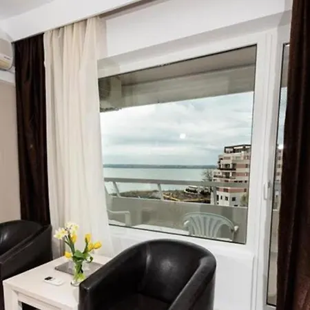 Hotel Ambasador