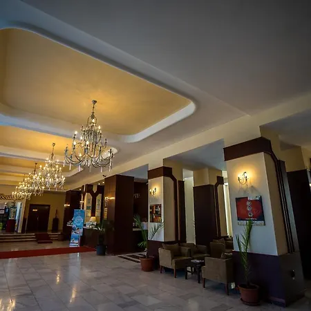 Ambasador Hotel